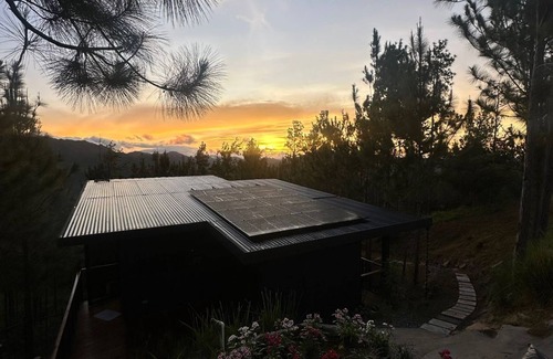 Cocle Cabin | Charming 3-bedroom tiny home with WiFi, AC in quaint El Cope