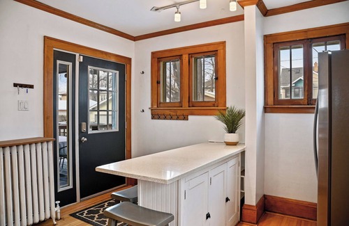 Kingfield House | Charming 3-bedroom house in wonderful Minneapolis with WiFi, AC