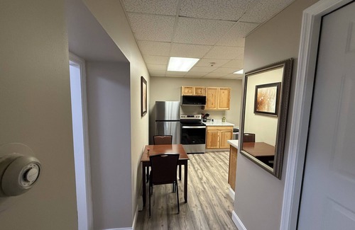 Presque Isle Apartment | Charming 3-bedroom apartment with AC, WiFi in delightful Presque Isle