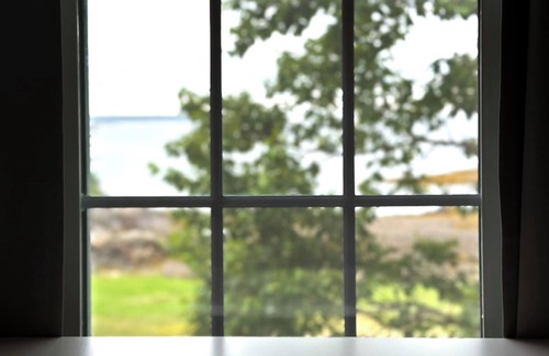 Minturn House | Charming 3-bedroom house in Swans Island with high-speed fiber internet and WiFi