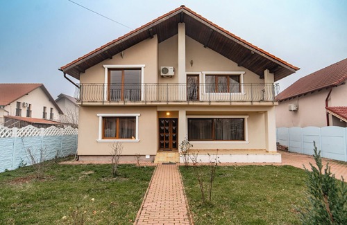 Timisoara Villa | Charming 3-bedroom villa with AC, WiFi in peaceful Utvin Timisoara