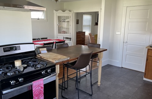 Oswego House | Charming 3 BRM family home in quiet neighborhood. 2 blocks from Lake Ontario.