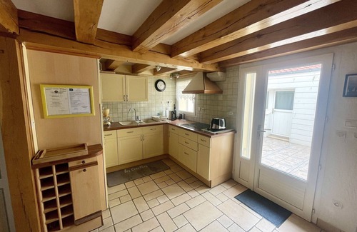 Les Sables d'Olonne House | Charming 3-Bed Townhouse with Courtyard, Garage, and WiFi, 300m from Beach in Les Sables-d'Olonne