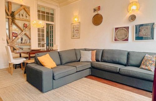 Santos Apartment | Charming 5 Bedroom Apartment in Traditional Lisbon