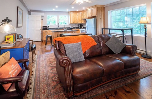 Cooperstown House | Charming 5-bedroom barn with WiFi, AC in superb Cooperstown