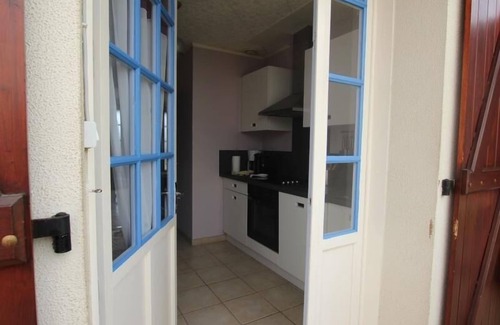 Saint-Denis-du-Payre Cottage | Charming 70s Renovated House with Garden, Bikes, and Close to Nature Reserve