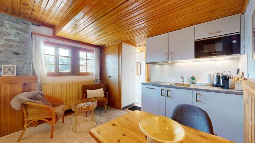 Saint-Luc Apartment | Charming alpine studio in the Val d'Anniviers