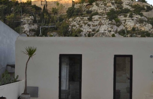 Scicli House | Charming and independent San Bartolomeo house in the historic center of Scicli