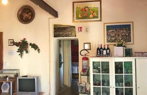 Montenero di Bisaccia Apartment | Charming Apartment in Montenero, Mountain View
