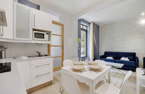 Necker Apartment | Charming apartment - 1BR 4P - Musée de La Poste