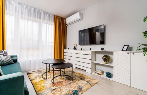 Otopeni Apartment | Charming Apartment - Swimming Center, Airport & Therme SPA