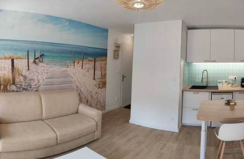 Morbihan Apartment | Charming apartment T2- Themed stays- ground floor- Carnac-200 m beach, garden