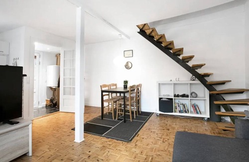 Vipperod Apartment | Charming apartment with shared pool.nIdeal for families, singles and businesses.