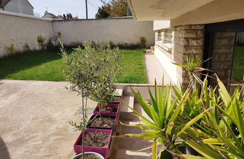 Blois Apartment | Charming apartment with garden and balcony