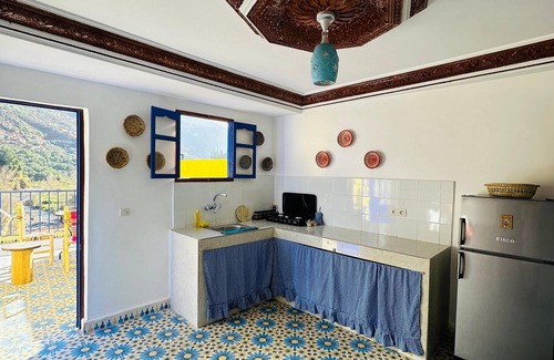 Tnine Ourika Apartment | Charming Apt with Panoramic Views of Ourika Valley-Perfect Tranquil Retreat