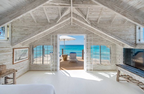 Mullins Villa | Charming Beachfront Villa - Sunset Reach (2 bed)