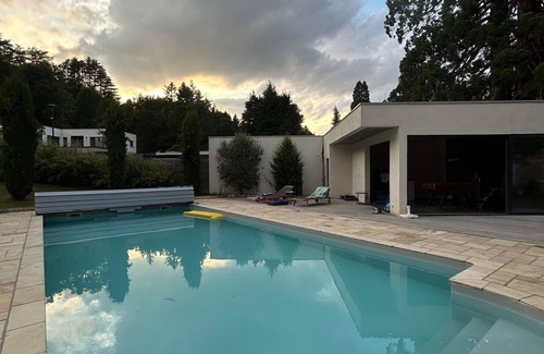 Saint-Genest-Lerpt Bed & Breakfast | Charming bed and breakfast in a château with breakfast included