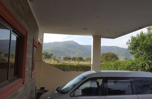 G-7 Sector House | Charming bungalow with WiFi and AC in peaceful Islamabad