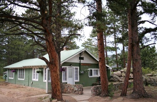 Estes Park Cabin | Charming Cabin, Next To National Park 3 Bedroom Cabin - #20-NCD0297