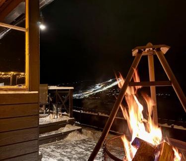 Hol Municipality House | Charming cabin with lovely views at Geilo