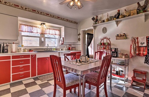 Cedar City House | Charming Cedar City Retreat - Walk to Downtown!