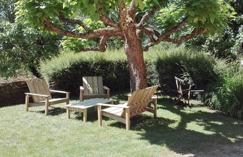 Calviac-en-Perigord Cottage | Charming countryside house with garage and bikes, near Dordogne and tourist sites