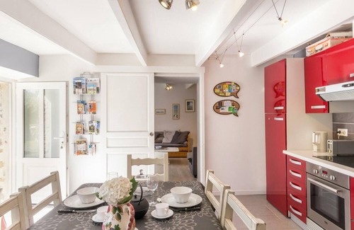 Gouville-sur-Mer Cottage | Charming Coastal Cottage with Private Garden, Close to Beach, Free Bikes, and All Amenities Included