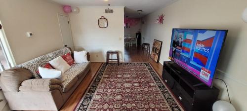 Forest Lake Apartment | Charming Condo in Tuscaloosa near Stadium, Great location
