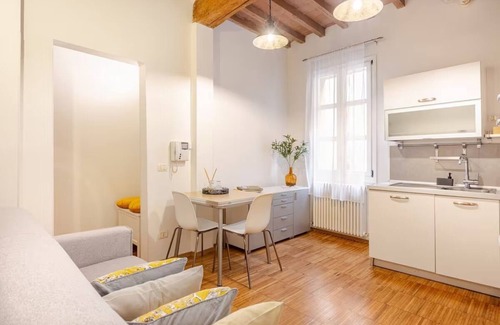 Old Town Apartment | Charming Condo Near Piazza Grande & Francescana