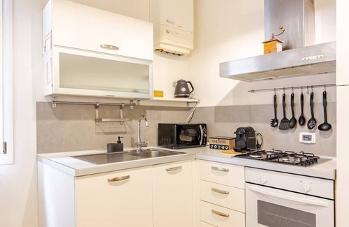 Old Town Apartment | Charming Condo Near Piazza Grande & Francescana