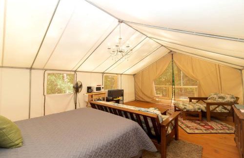 Copperhill Other | Charming Copperhill Accommodation Ideal for Glamping in Tennessee