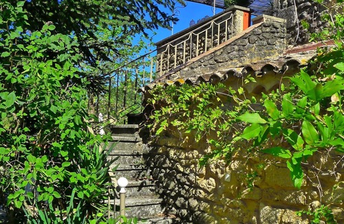 Vers-Pont-du-Gard Cottage | Charming cottage in an 18th century Provençal farm, Laurier
