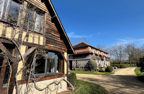 Victot - Pontfol Ski Chalet | Charming cottage in the Auge countryside