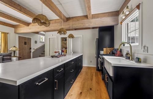 Mendocino Cottage | Charming cottage in beautiful Mendocino with WiFi