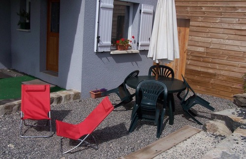 Les Estables Cottage | Charming cottage "Le Seneçon" in a small village where you can relax