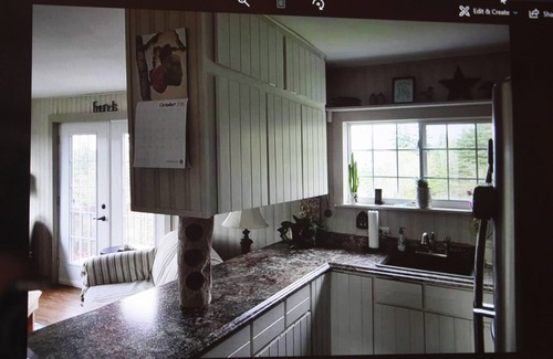 Saint Anns Cottage | Charming cottage minutes from Gaelic College and Baddeck with WIFI