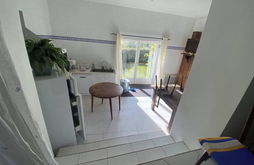 Nevez Cottage | Charming cottage near a sandy beach