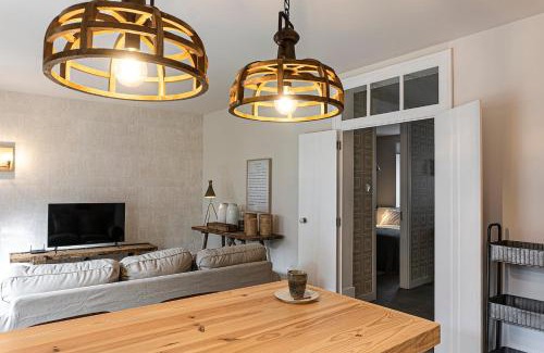 Palhais Apartment | Charming Design House In Montijo With Garden - 41