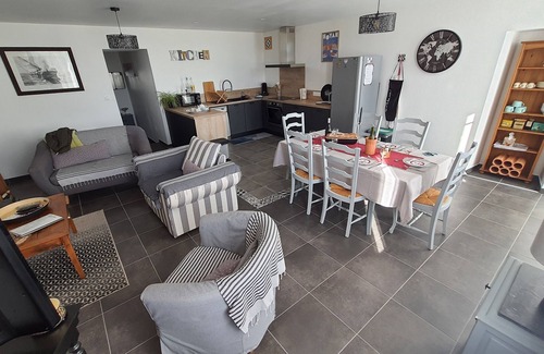 Le Gua House | Charming estate for 16 people with swimming pool and large garden