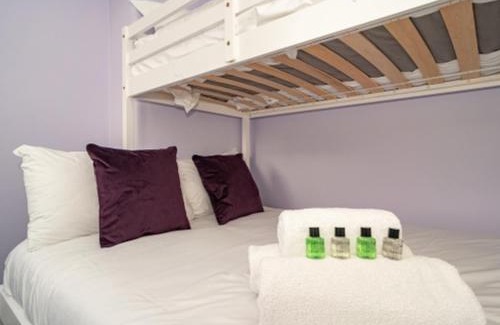 Rosewell House | Charming Family House in Rosewell - Pass the Keys