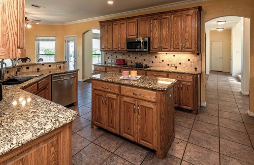 Ponder Other | Charming farmhouse in Countryside with Pool & great views for 16 guests