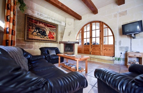 Sannat Other | Charming farmhouse situated between the villages of Munxar and Sannat