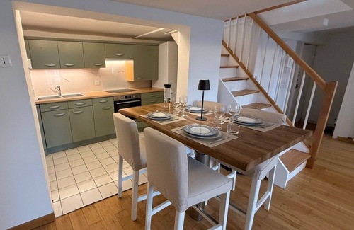 Saint-Germain-en-Laye Apartment | Charming duplex apartment - Parking