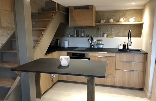 Salleboeuf Apartment | Charming furnished gite Loupiac with swimming pool near Bordeaux