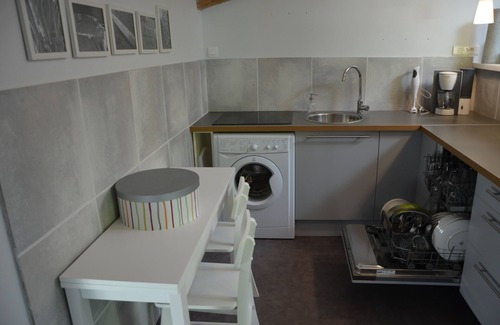 Haux Cottage | Charming gite near Bordeaux, for 8 people, with private pool, quiet