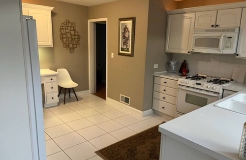 Lake Forest House | Charming home near Lake Michigan, bike paths, and high school