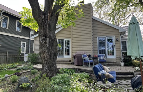 Lake Forest House | Charming home near Lake Michigan, bike paths, and high school