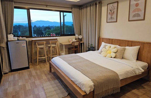 Suan Phueng Hotel | Charming Home Resort