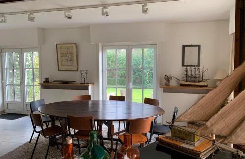 Ostend City Centre House | Charming Home w Garden