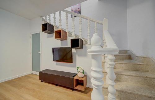 Il-Balluta Apartment | Charming Home with Jacuzzi in St Julians